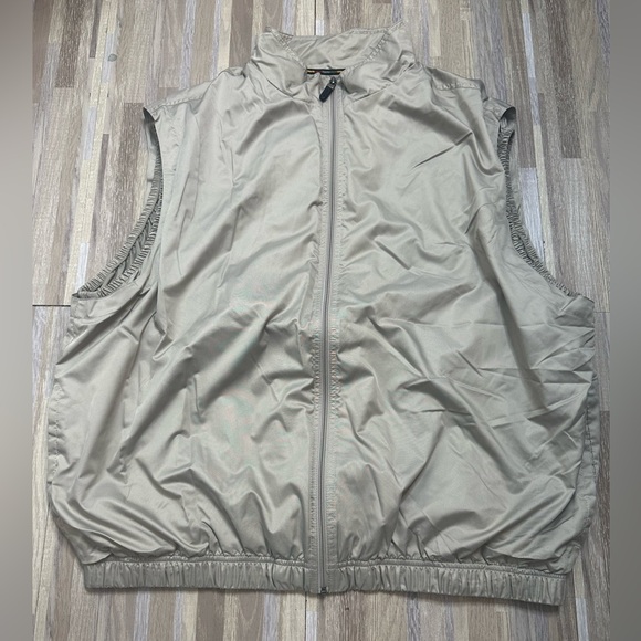 Greg Norman Full Zip Vest, Beige/Tan Windbreaker, Size XL - Picture 13 of 13
